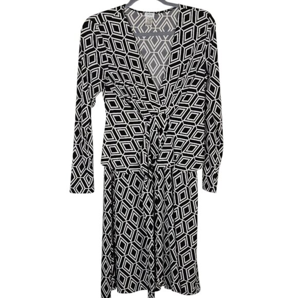 CACHE WOMEN'S Black White Geometric Wrap Waist Mini Dress Size Medium GUC - Picture 6 of 8